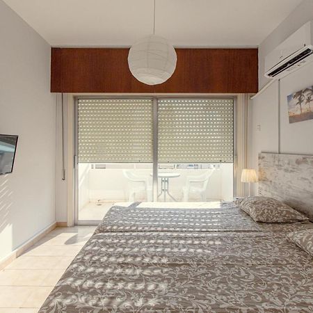 Furnished Seafront Studio ラルナカ エクステリア 写真