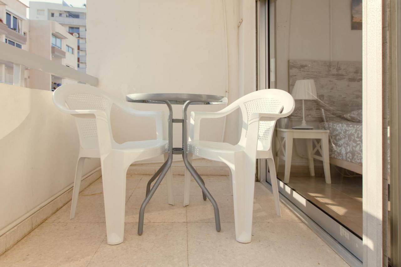 Furnished Seafront Studio ラルナカ エクステリア 写真